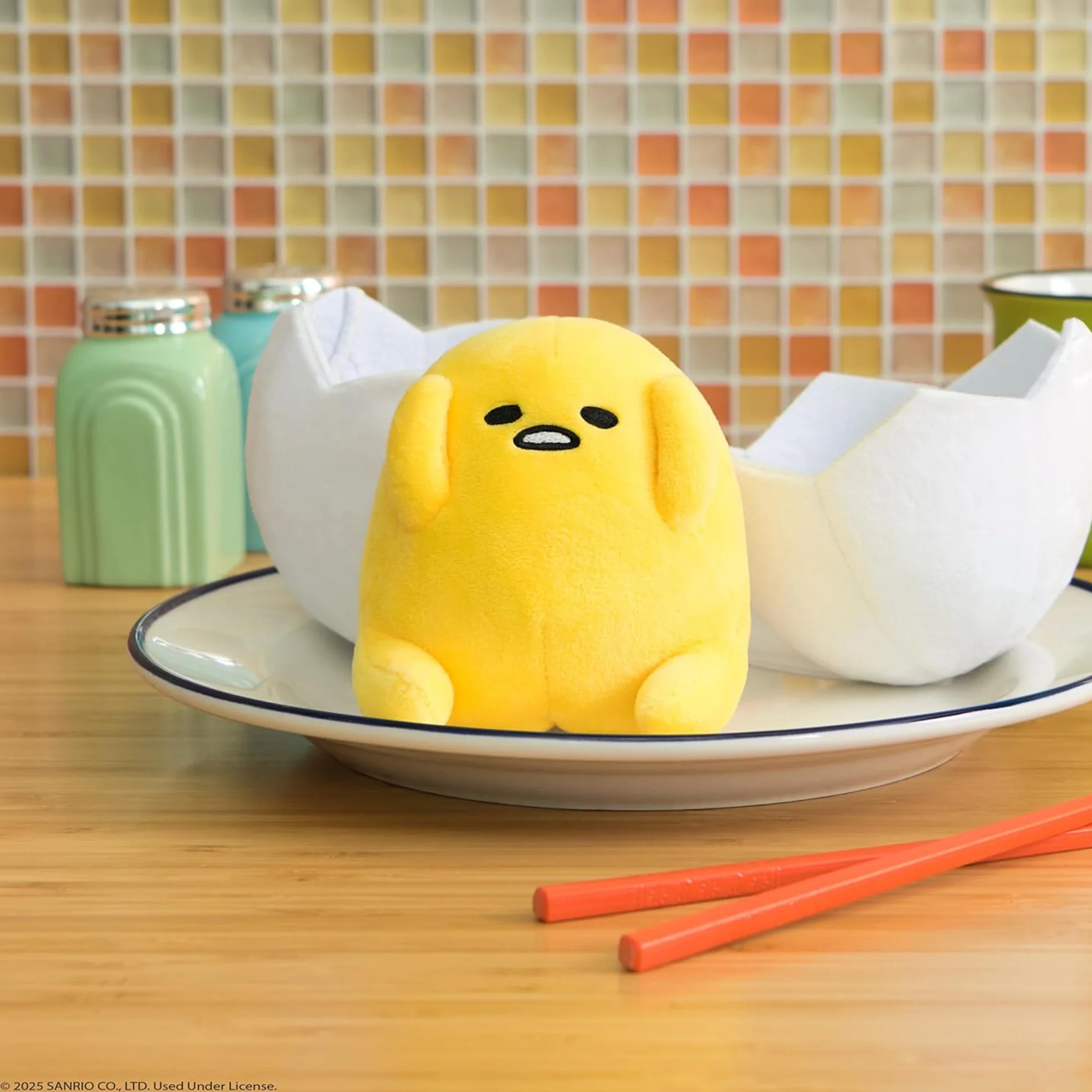 Gudetama Eggshell Mascot Plush - Image 2