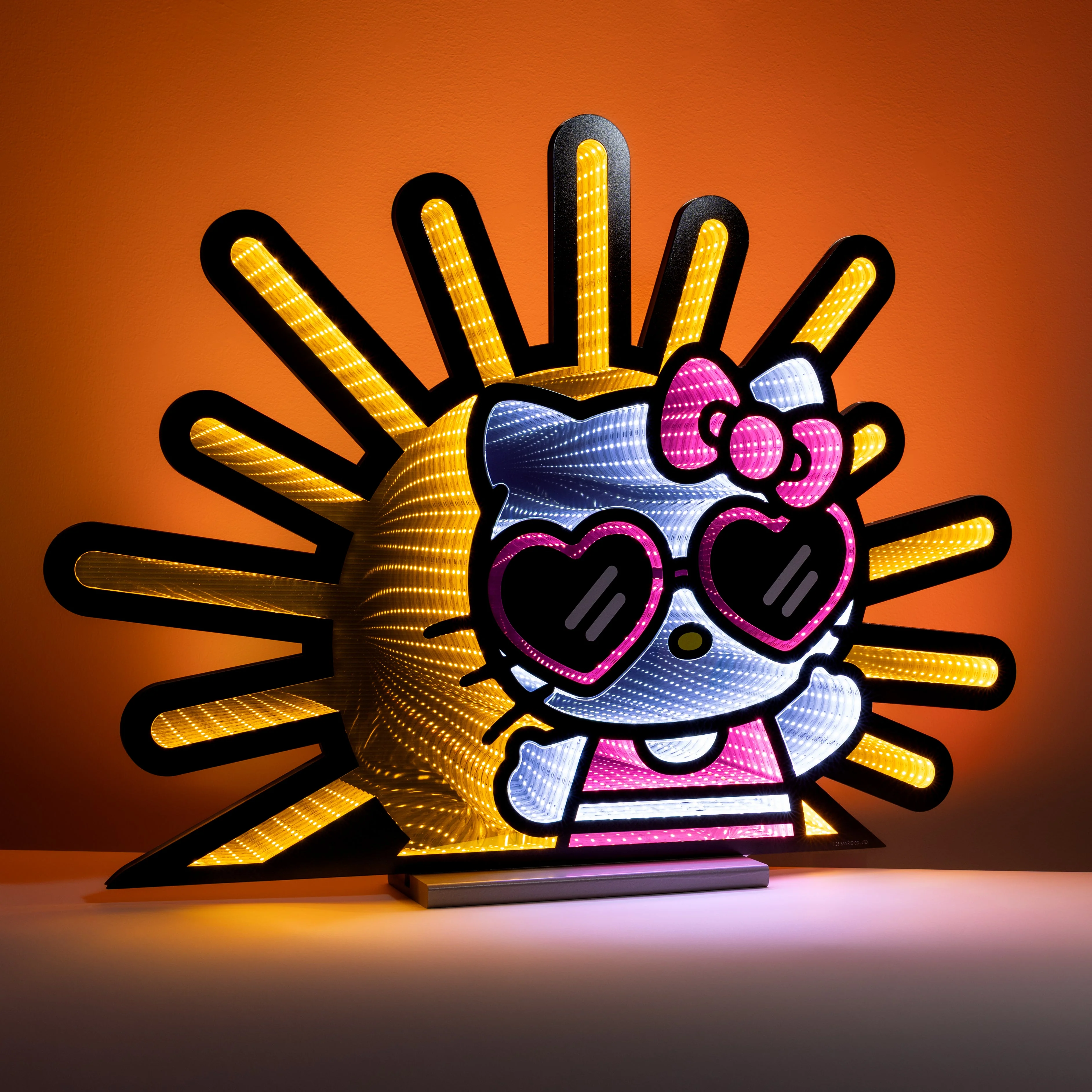 Hello Kitty 24.5" Sunshine Ekkolight Infinity Light - Image 2