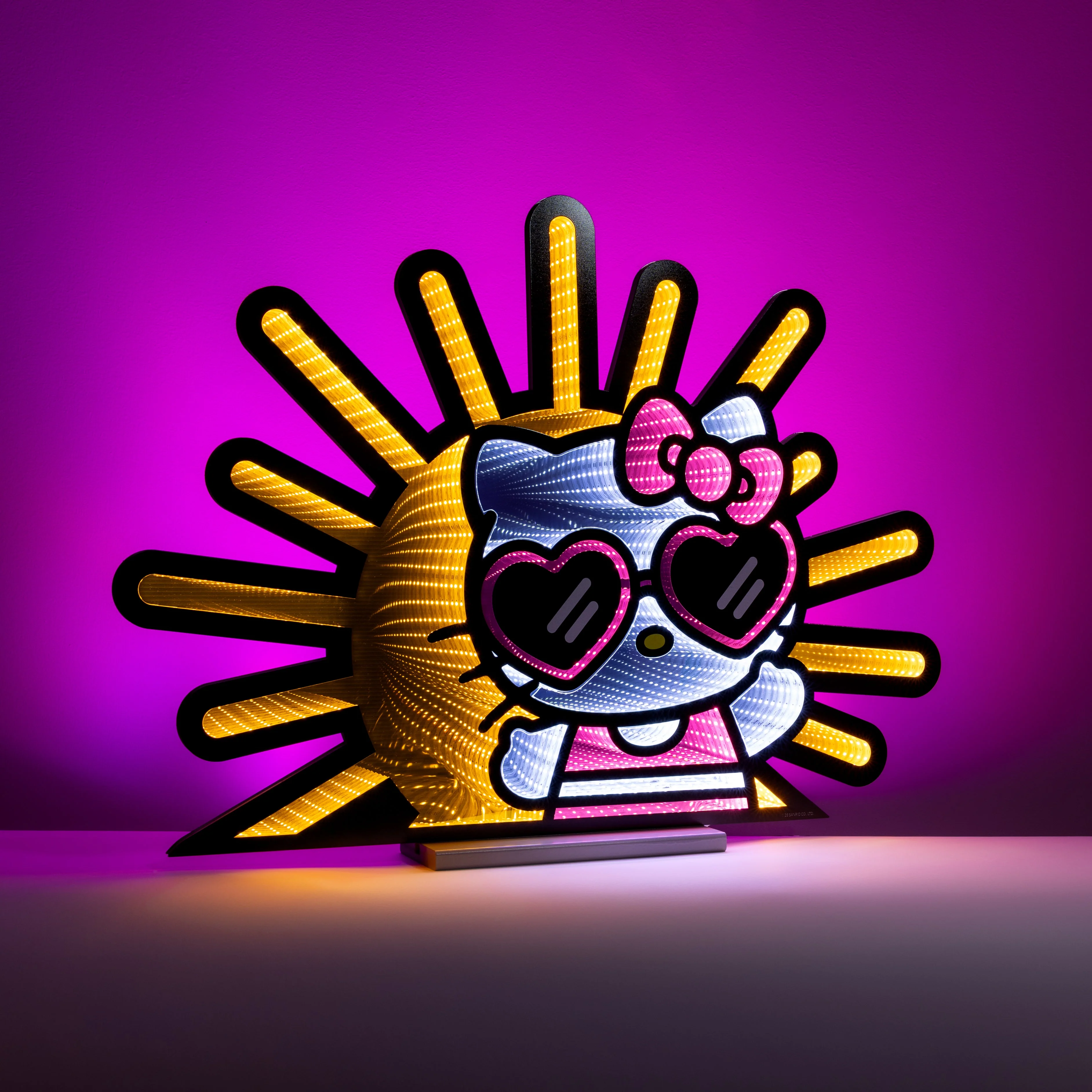 Hello Kitty 24.5" Sunshine Ekkolight Infinity Light - Image 7