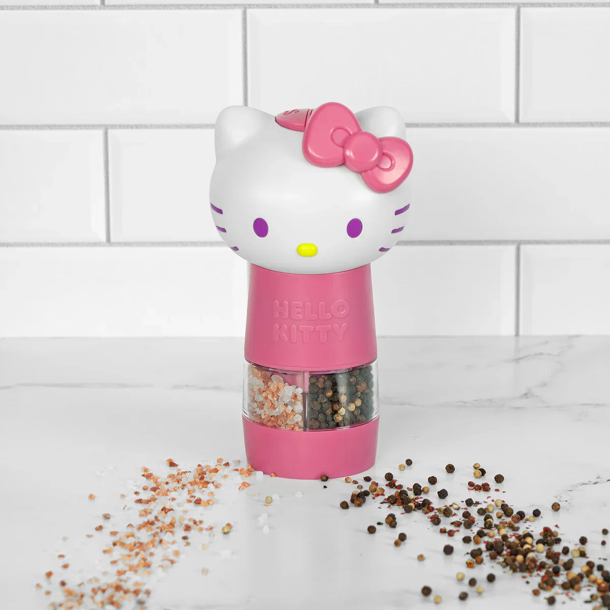 Hello Kitty One-Touch Salt & Pepper Grinder - Image 4