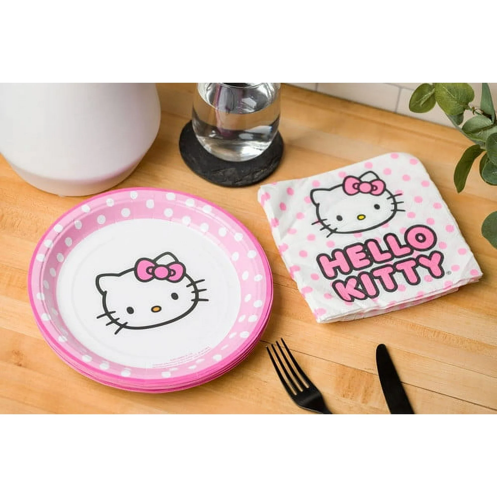 Hello Kitty Paper Napkin & Plate 32-pc Party Pack (Pink Dots) - Image 2