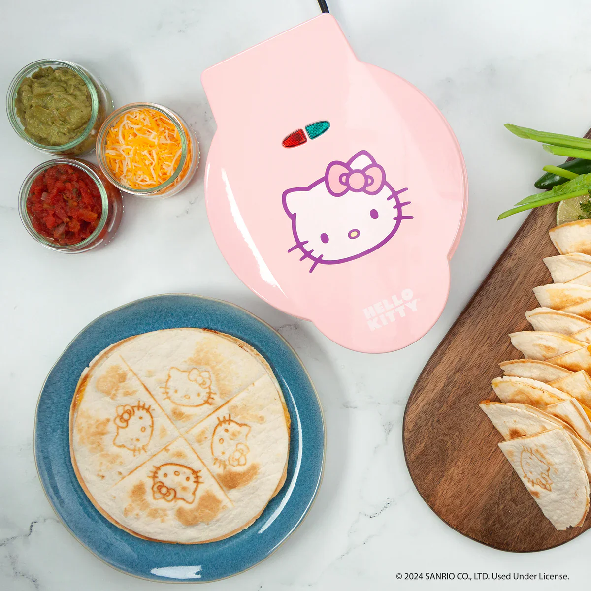 Hello Kitty Quesadilla Maker - Image 2