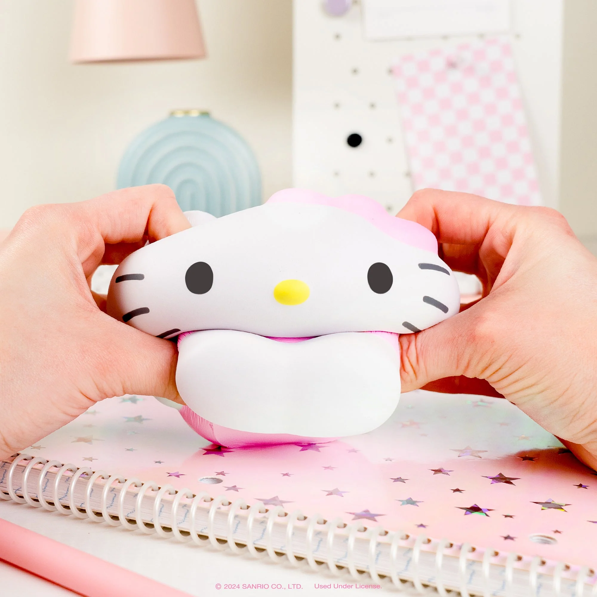Hello Kitty SquiSHU (Series Buddy 003) - Image 2