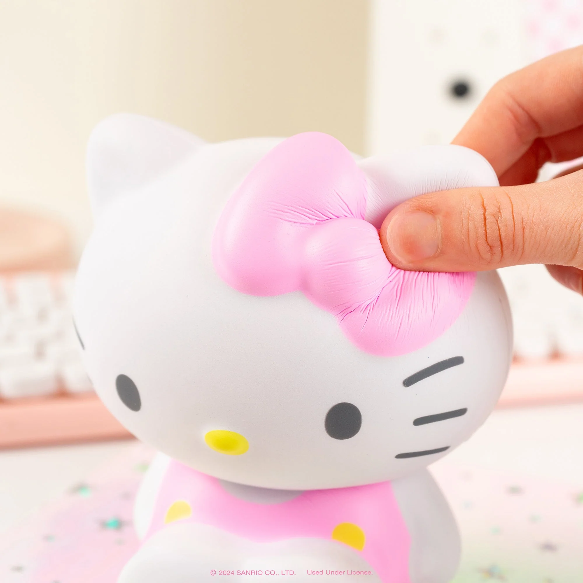 Hello Kitty SquiSHU (Series Buddy 003) - Image 6