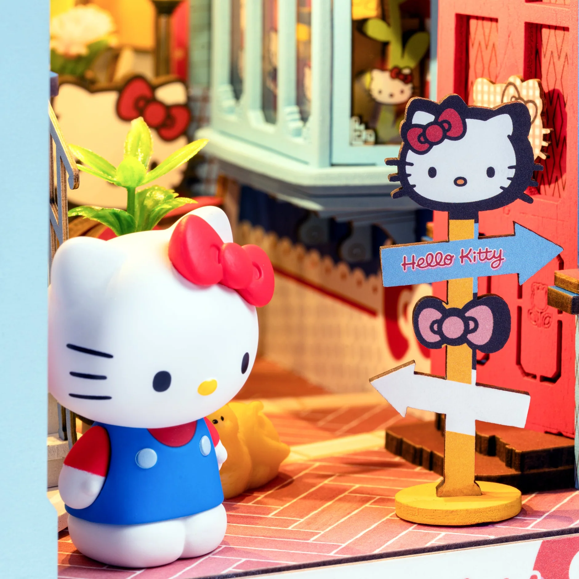 Hello Kitty Town Square DIY Book Nook Kit - Image 4