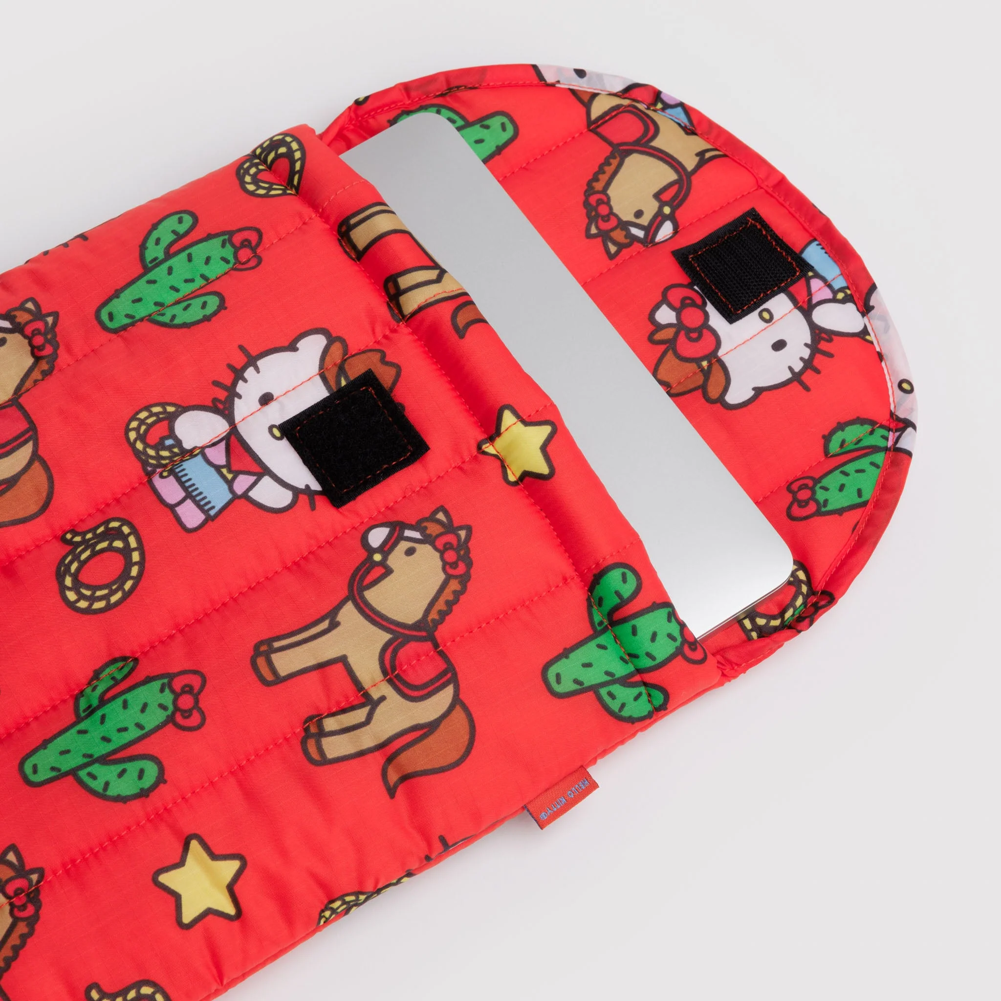 Hello Kitty x Baggu 16" Puffy Laptop Sleeve (Western) - Image 2