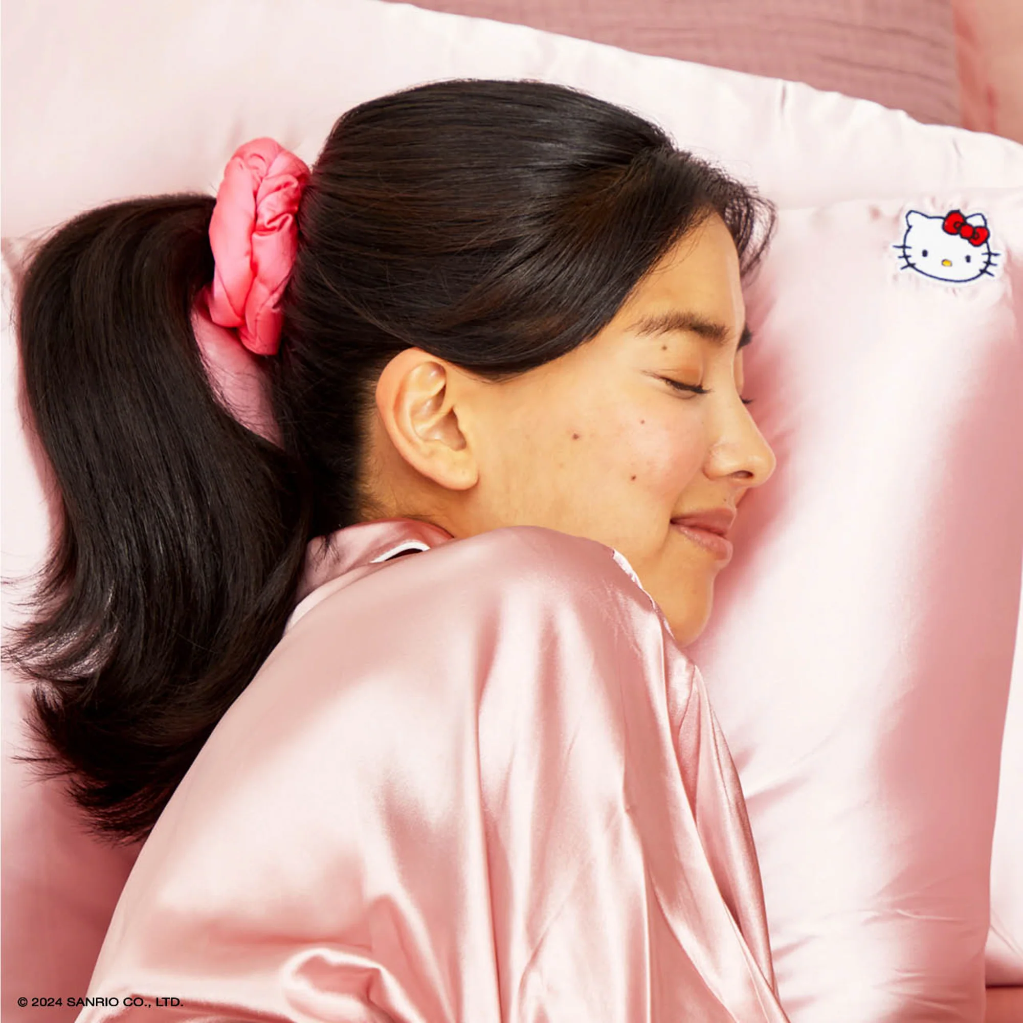 Hello Kitty x Kitsch Face Pillowcase (Solid Pink) - Image 2
