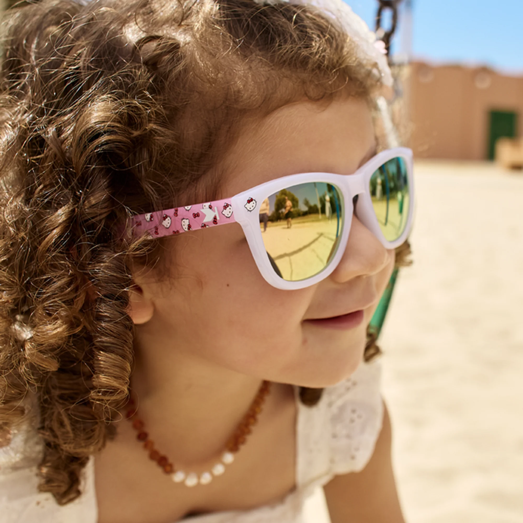 Hello Kitty x Knockaround Kids Pink Sunglasses (Premiums) - Image 2