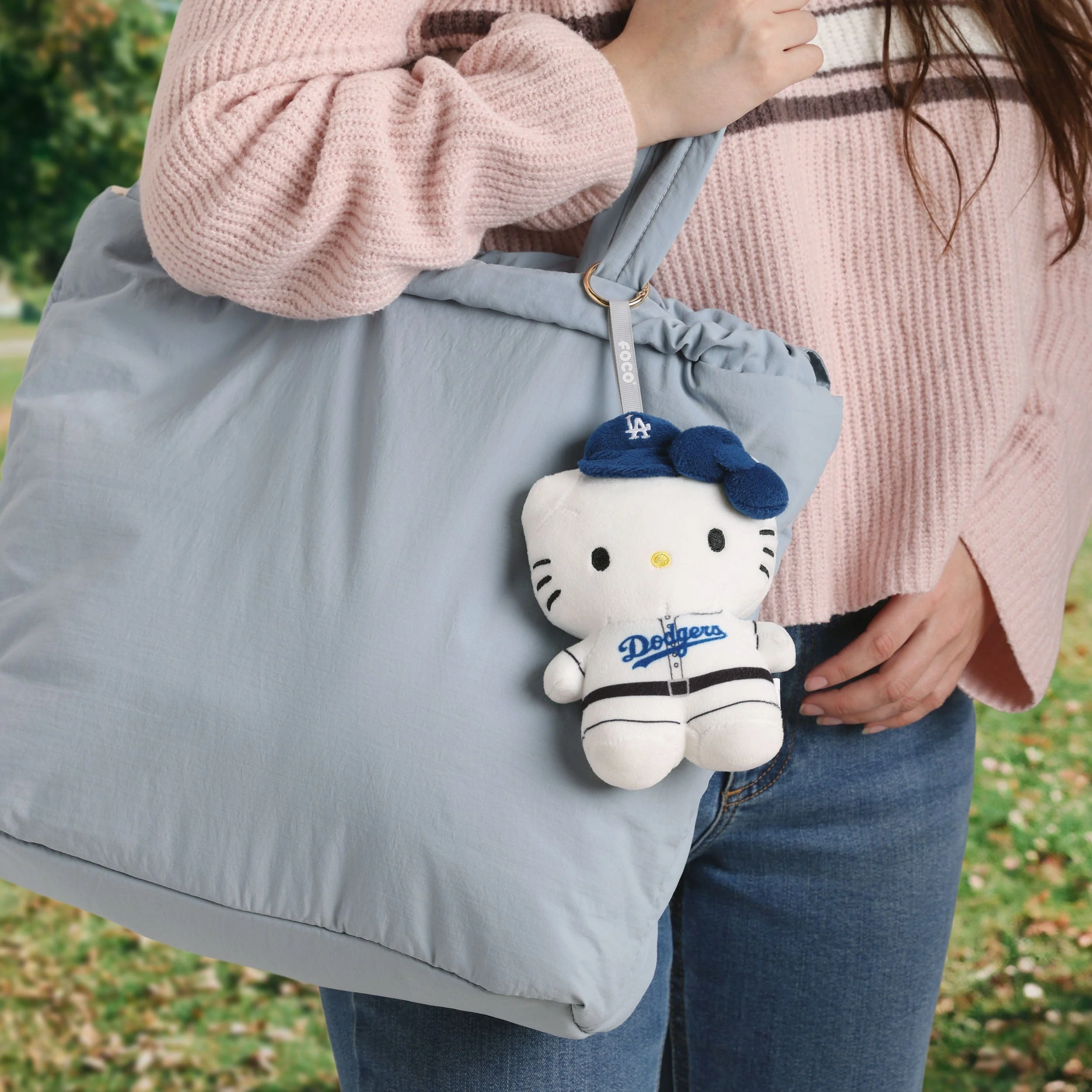 Hello Kitty x Los Angeles Dodgers Plush Mascot Keychain (Blue) - Image 2