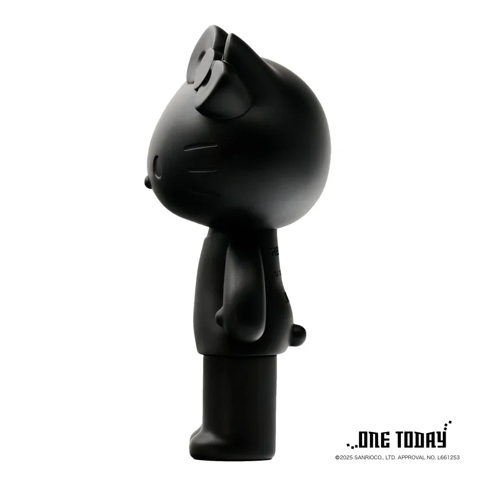 Hello Kitty x ONE TODAY Figurine (Black - Black Series) - Image 4