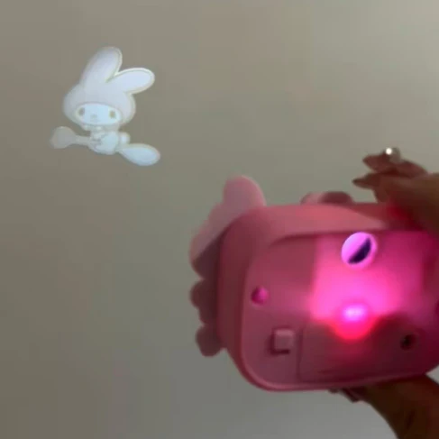 My Melody Mini Light Projection Camera Keychain - Image 2