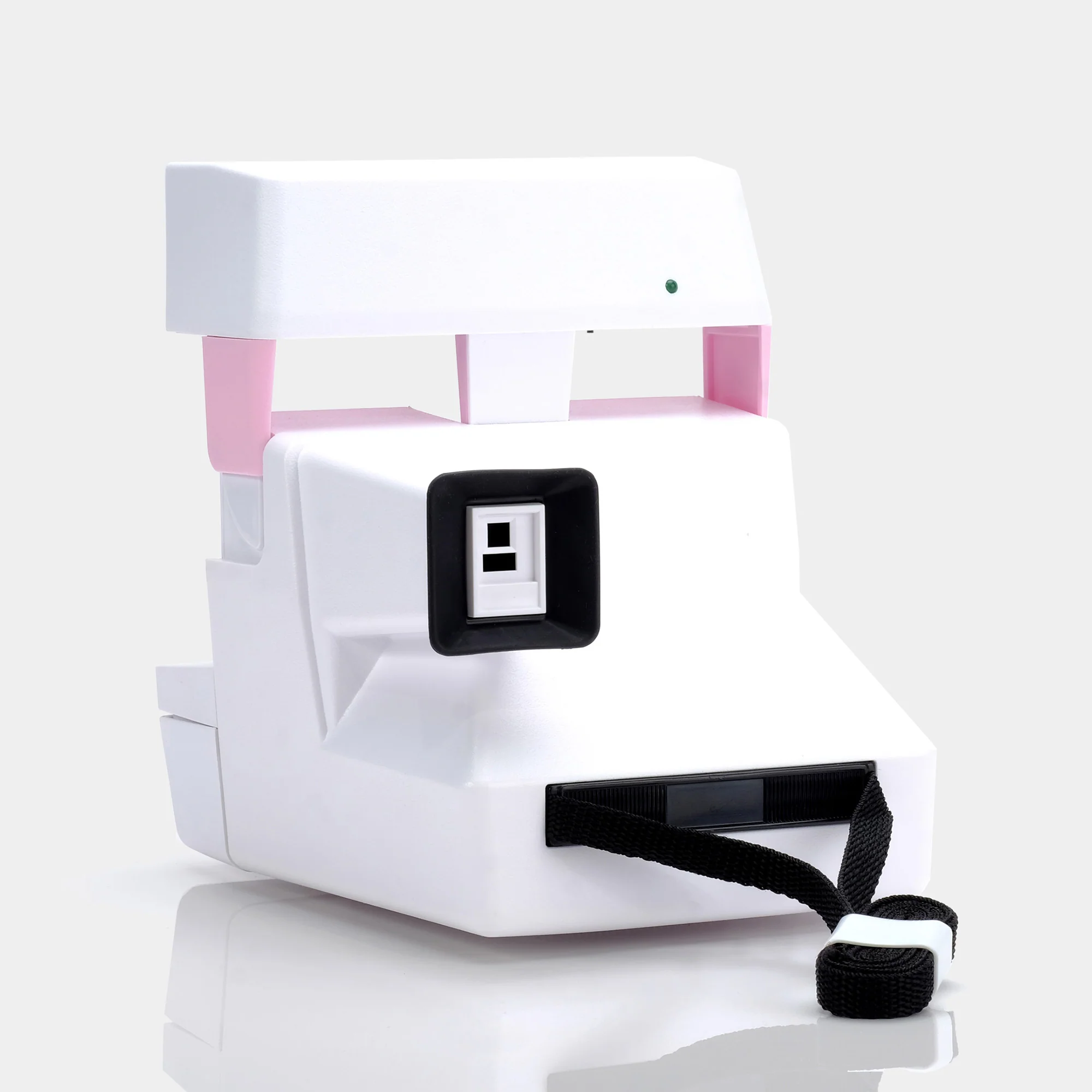 Polaroid x Hello Kitty & Friends 600 Camera - Image 2