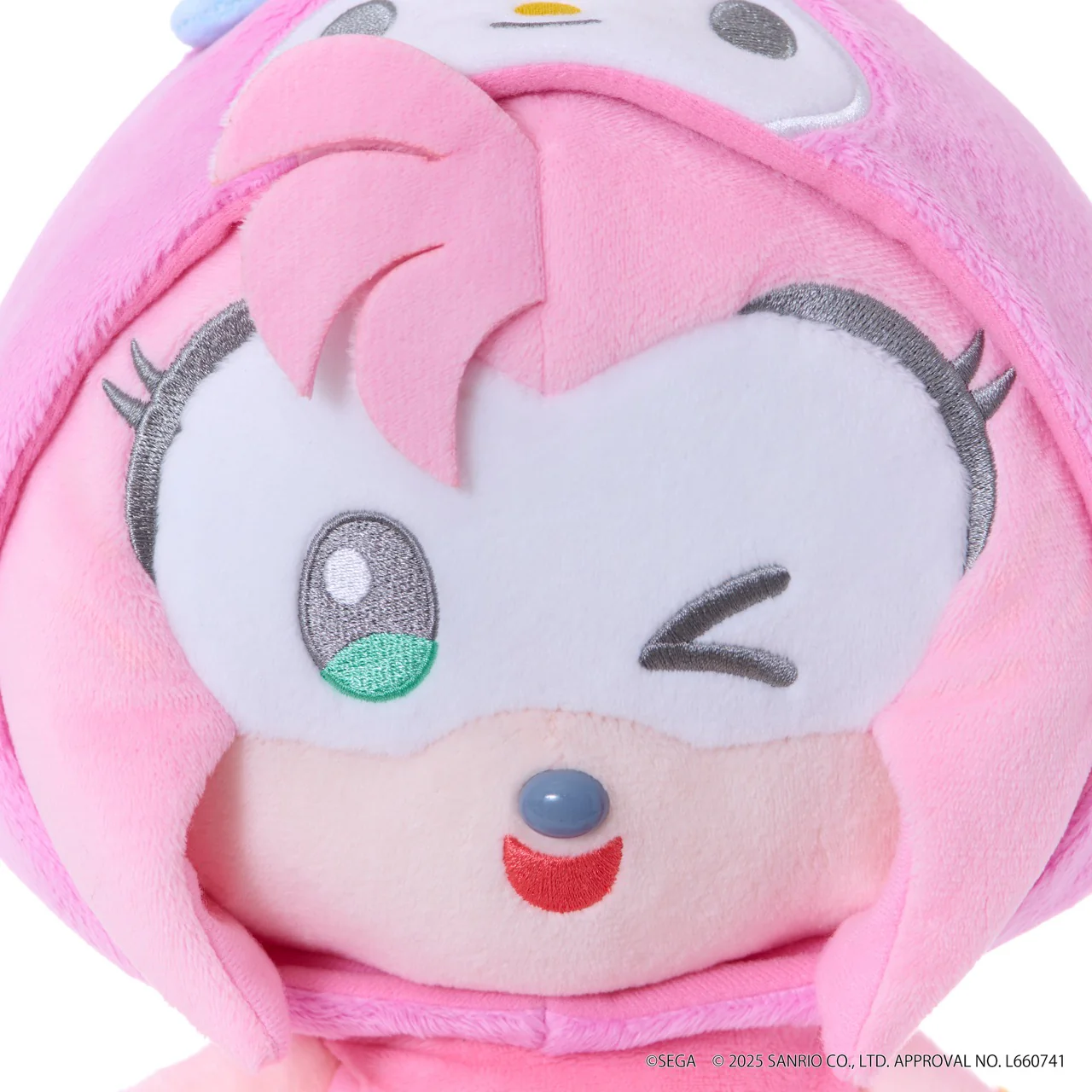 SONIC & FRIENDS x Hello Kitty and Friends 8" Plush (Amy x My Melody) - Image 4