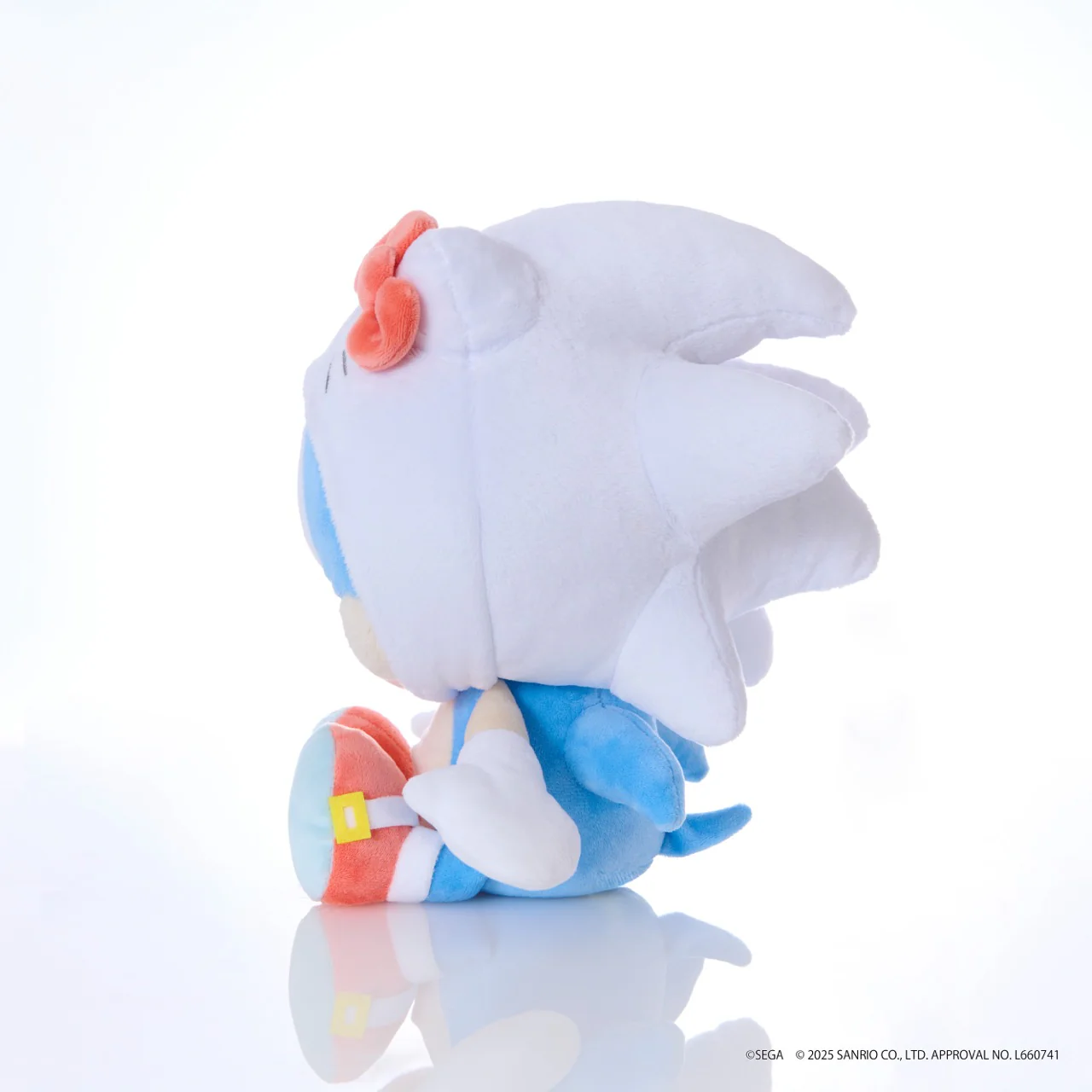SONIC & FRIENDS x Hello Kitty and Friends 8" Plush (Sonic x Hello Kitty) - Image 3