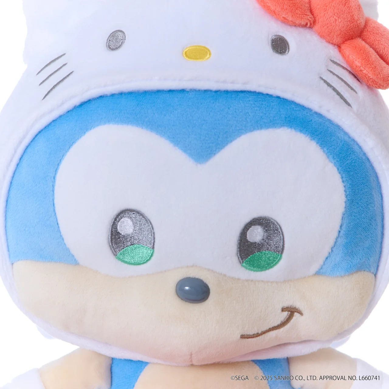 SONIC & FRIENDS x Hello Kitty and Friends 8" Plush (Sonic x Hello Kitty) - Image 4